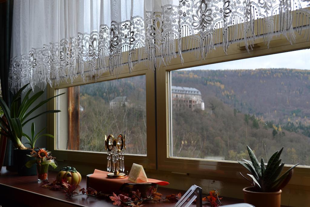 Hotel Weisser Hirsch Schwarzburg Esterno foto