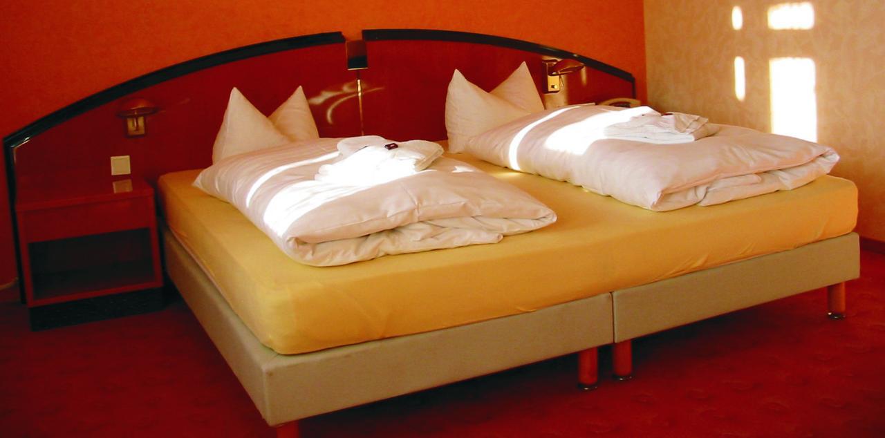 Hotel Weisser Hirsch Schwarzburg Esterno foto